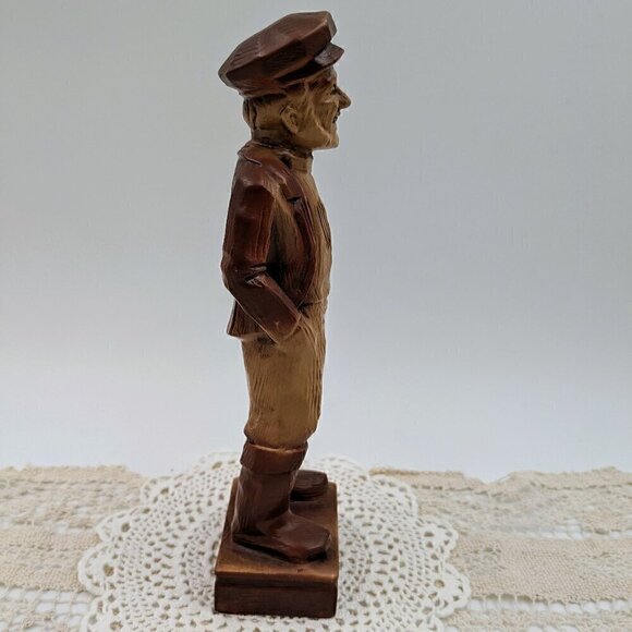 Vintage Ceramic Sea Captain / Sailor / Fisherman Figurine - Picture 5 of 7